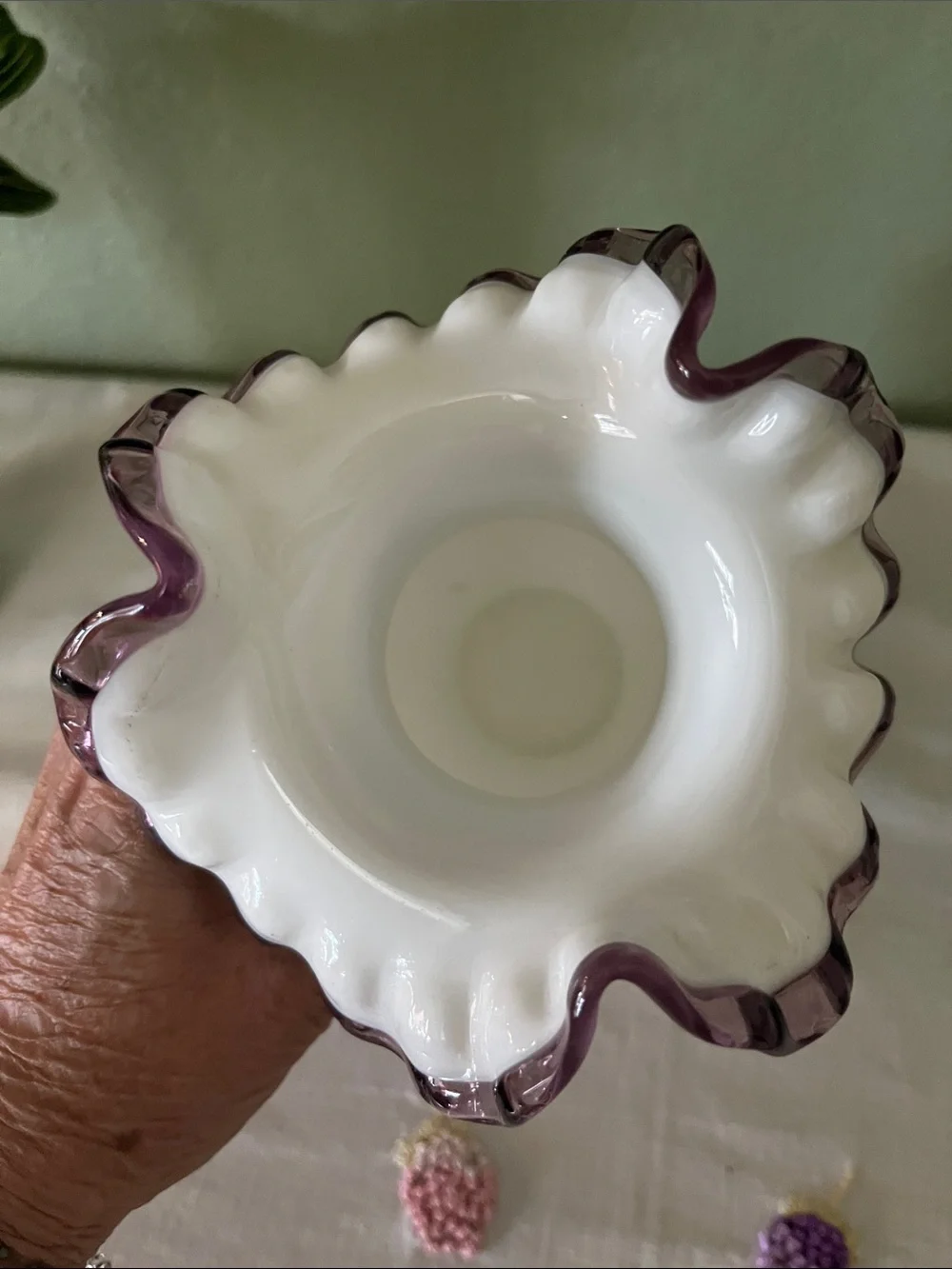 Vintage Fenton Violets in the Snow Amethyst Crest Spanish Lace Vase Signed